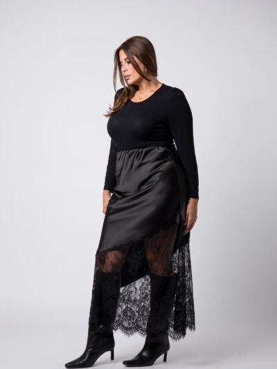 Jupe noire Satin et dentelle grande taille Noire Monica