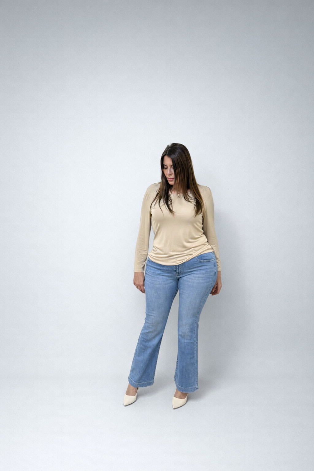 Jean Flare Laurie face Jean Flare Laurie face