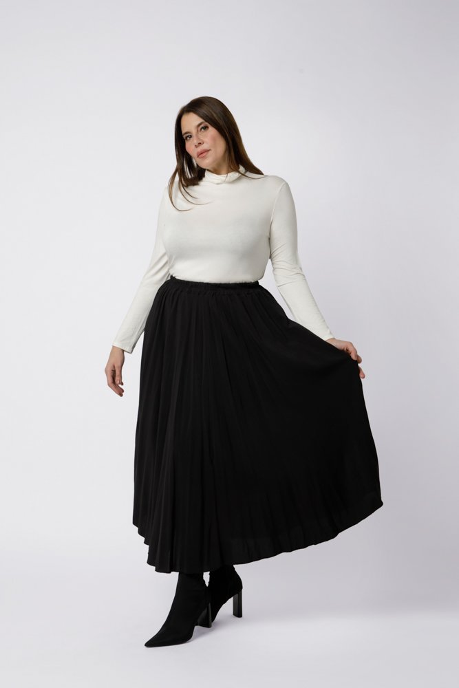 Jupe-grande-taille-Noire-Eva-4 Jupe longue - EVA – Image 1
