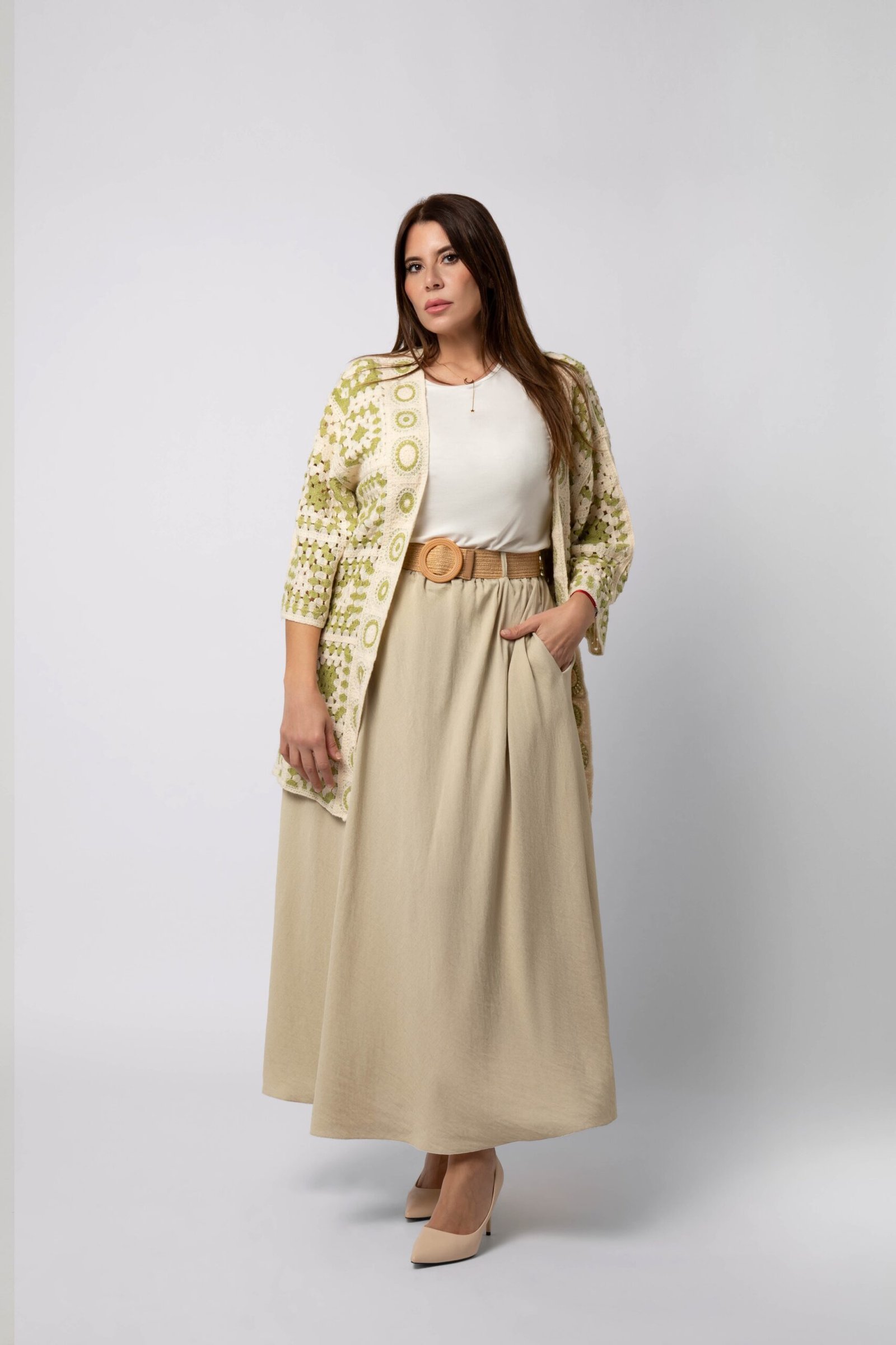 Gilet Capucine vert face Gilet crochet - Charlène – Image 1