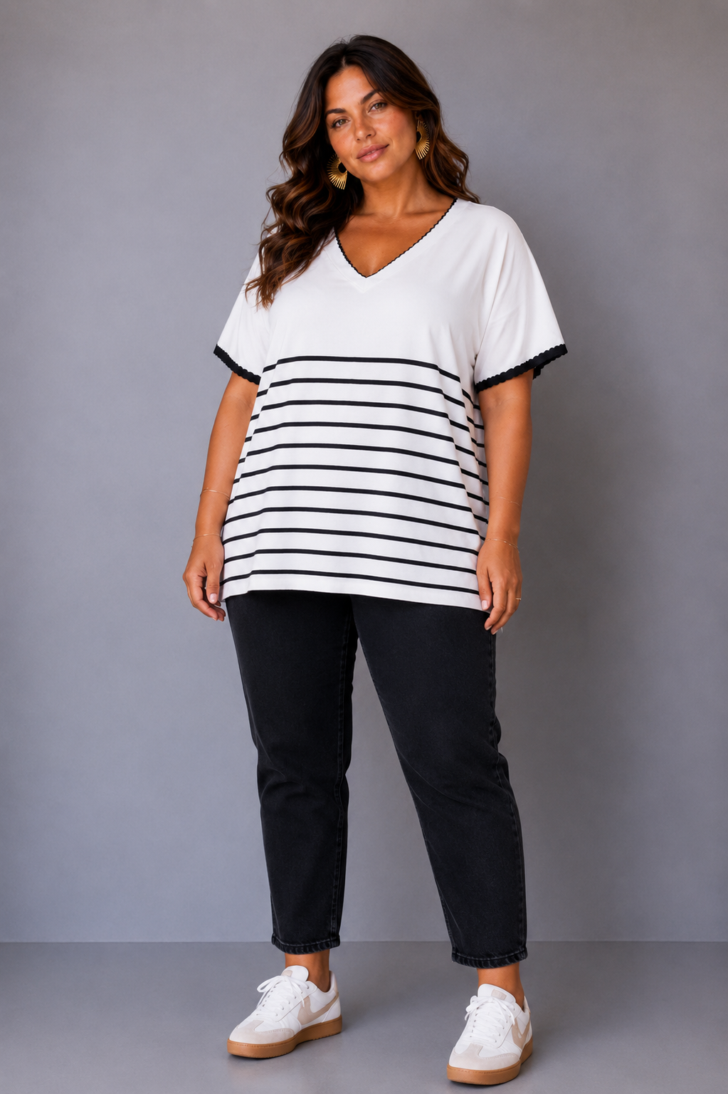 T shirt femme RIVIERA grande taille noir face Rachael Miles Paris T-shirt à rayures - RIVIERA – Image 1