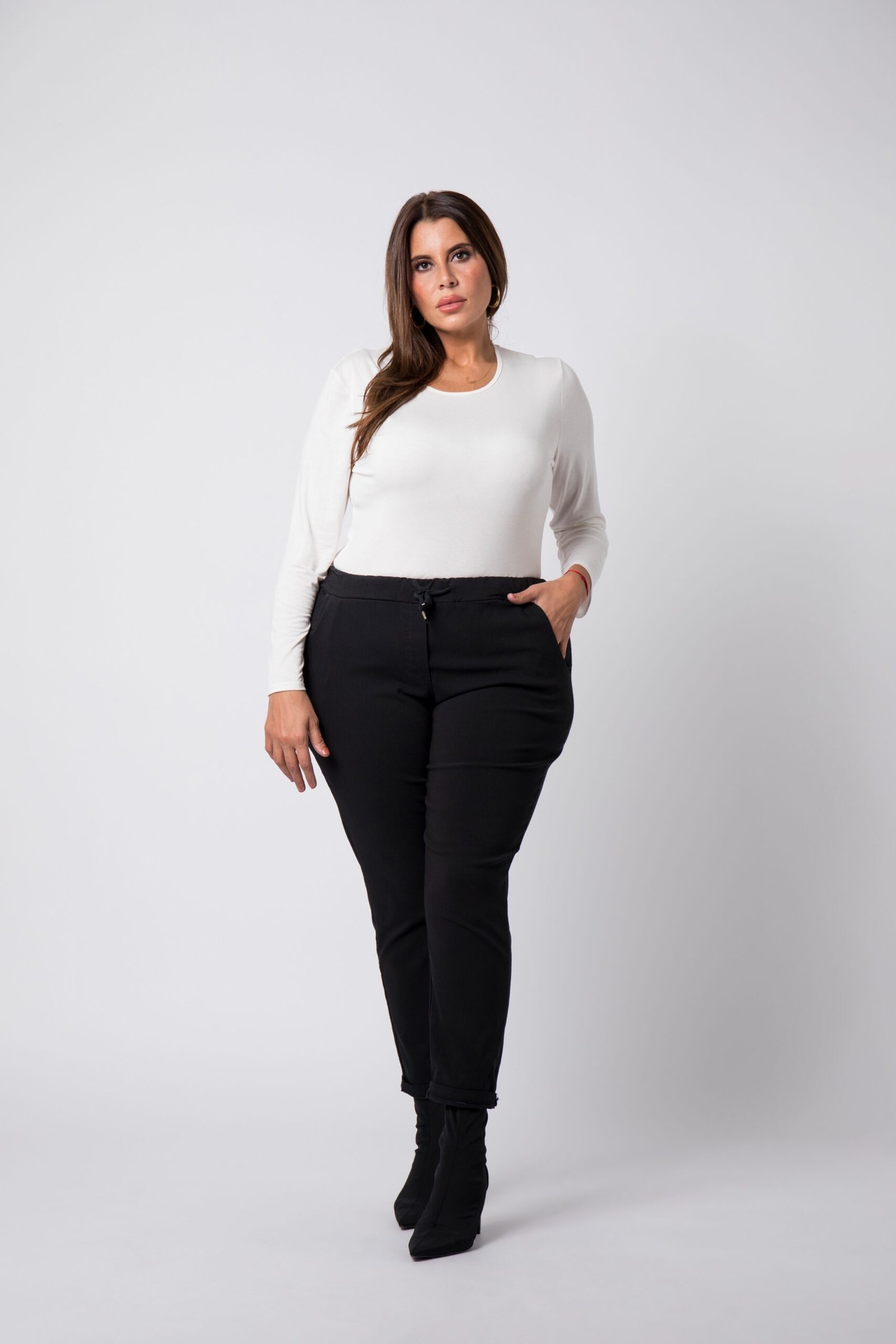 Pantalon grande taille magique Noir - 1 Pantalon grande taille magique Noir - 1