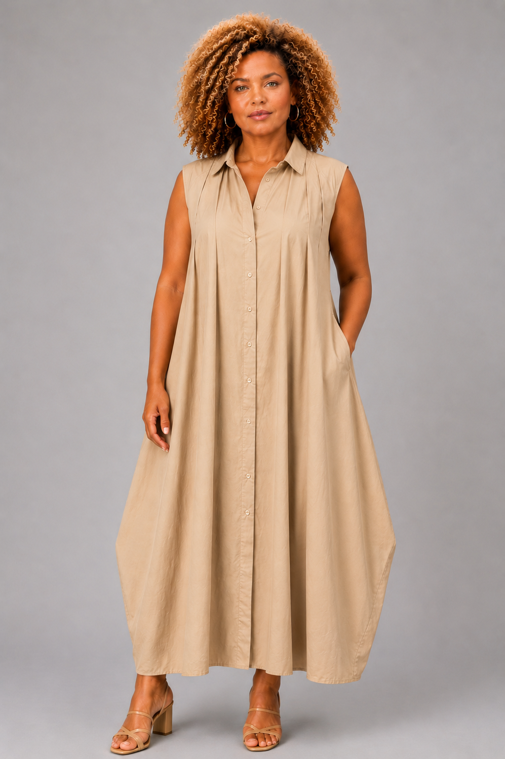 Robe chemise sans manches en coton beige - MONA Robe chemise sans manches en coton beige - MONA