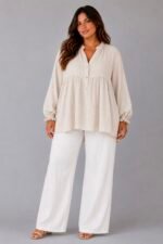 Blouse volantée beige - CONSTANCE